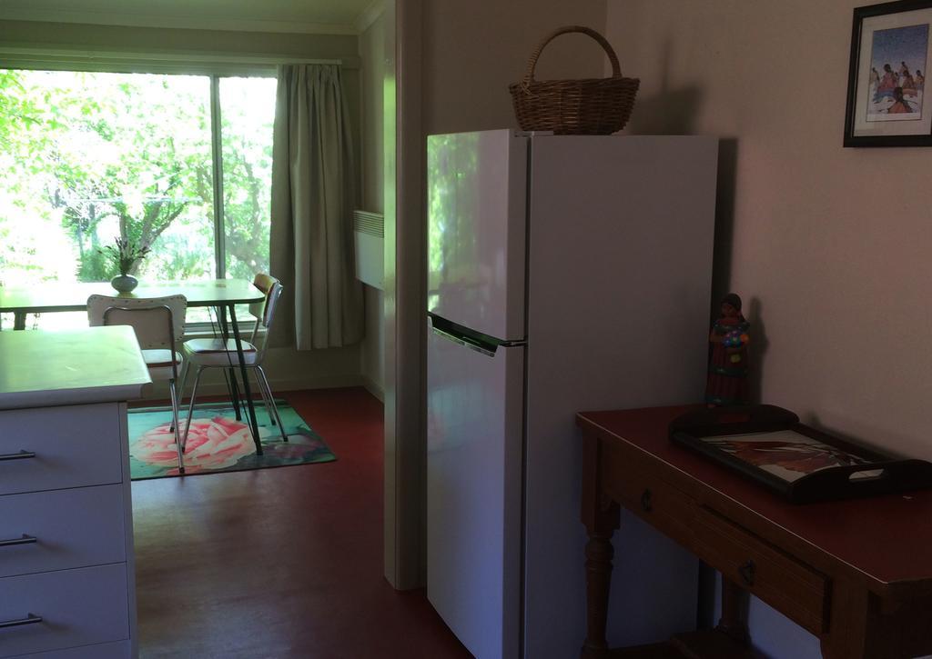 Kookaburra Cottage Касълмейн Екстериор снимка